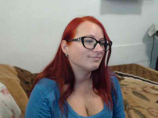 Lilia4joy webcam