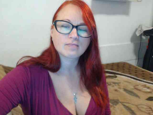 Lilia4joy webcam
