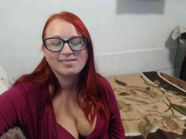 Lilia4joy webcam
