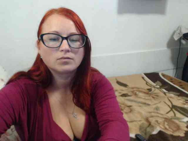 Lilia4joy webcam