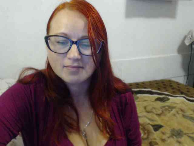 Lilia4joy webcam