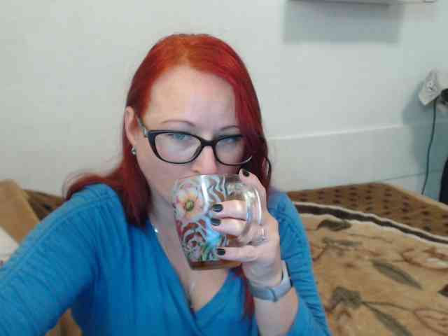 Lilia4joy webcam