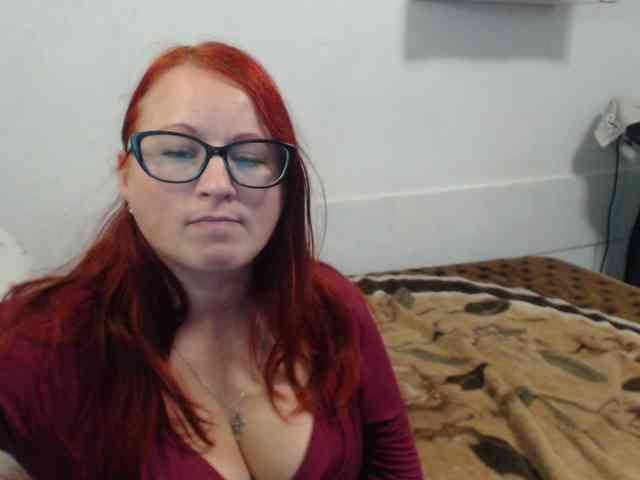 Lilia4joy webcam