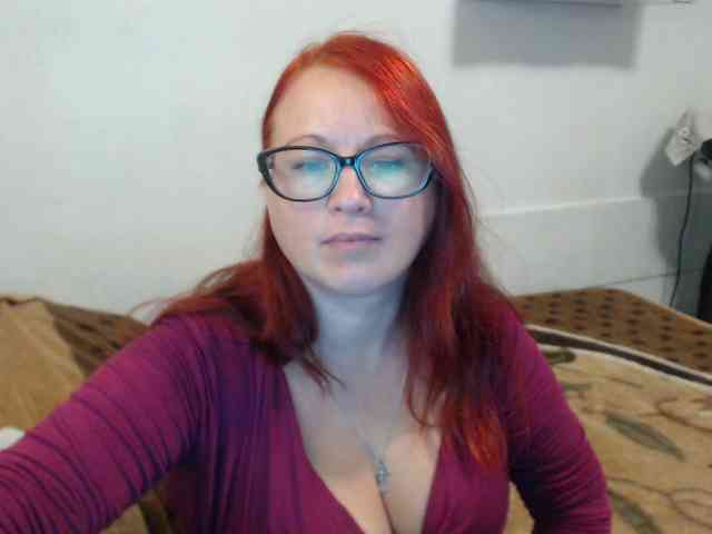 Lilia4joy webcam