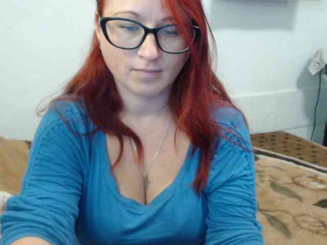 Lilia4joy webcam