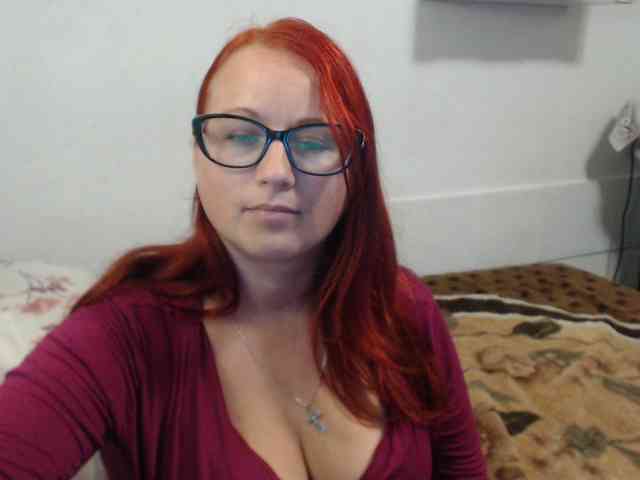 Lilia4joy webcam