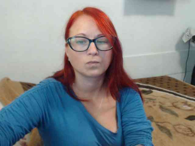 Lilia4joy webcam