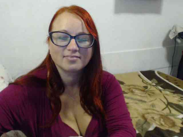 Lilia4joy webcam