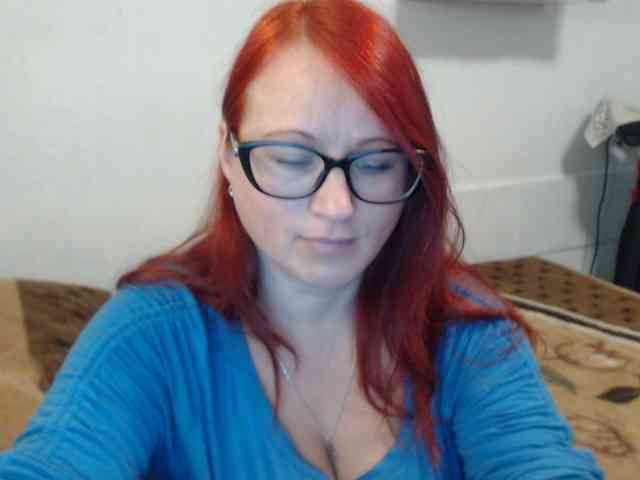 Lilia4joy webcam