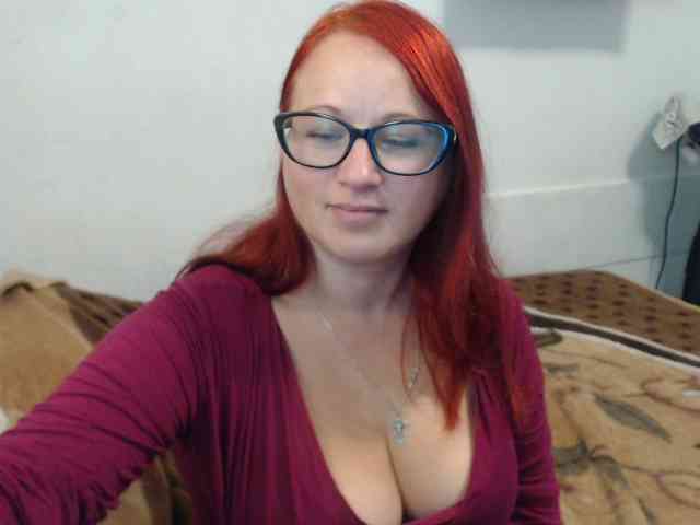 Lilia4joy webcam