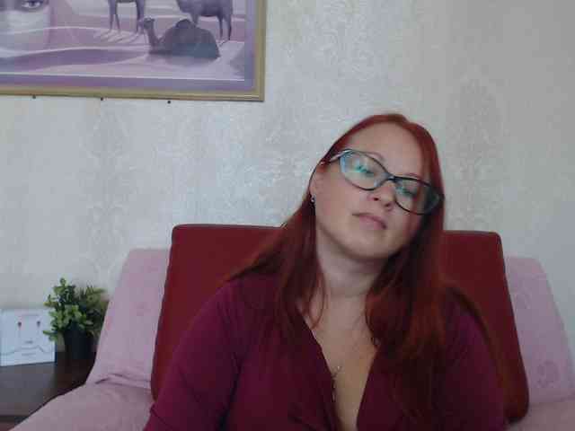 Lilia4joy webcam