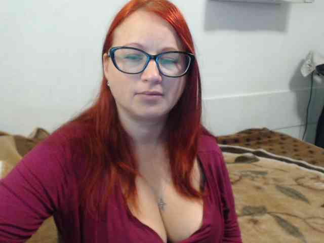 Lilia4joy webcam