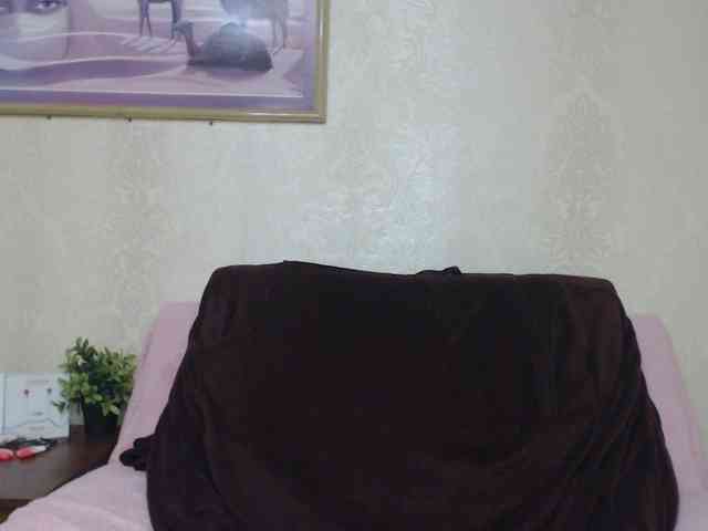 Lilia4joy webcam