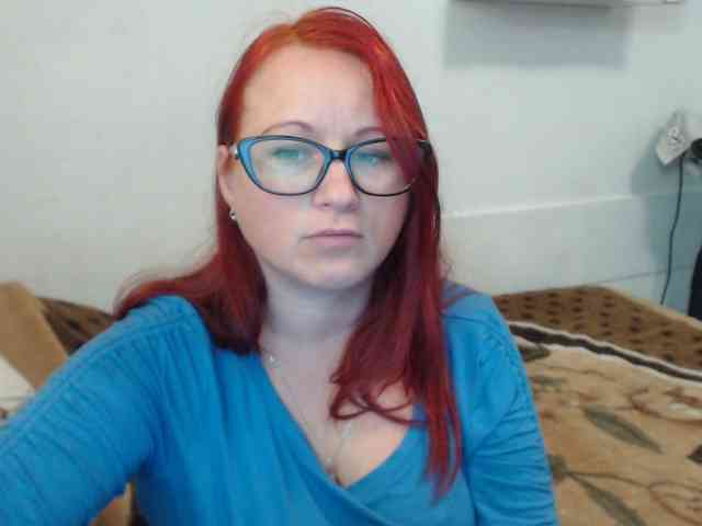 Lilia4joy webcam