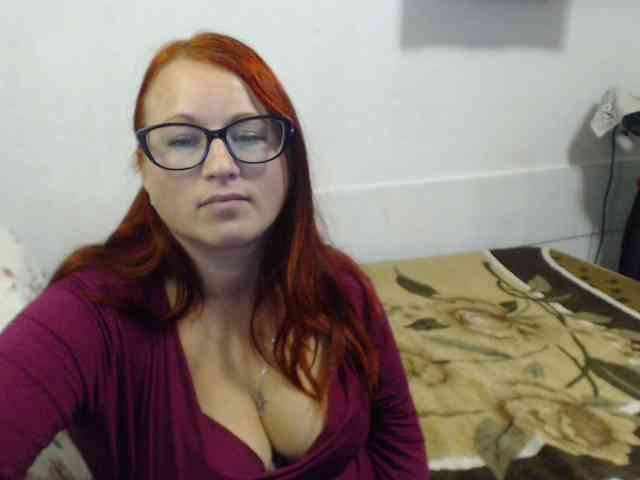 Lilia4joy webcam