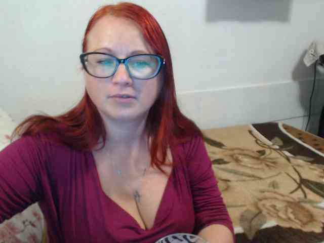Lilia4joy webcam
