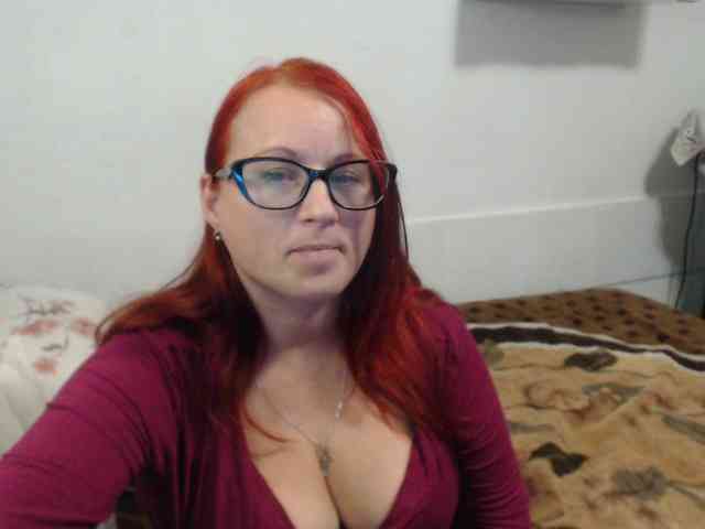 Lilia4joy webcam