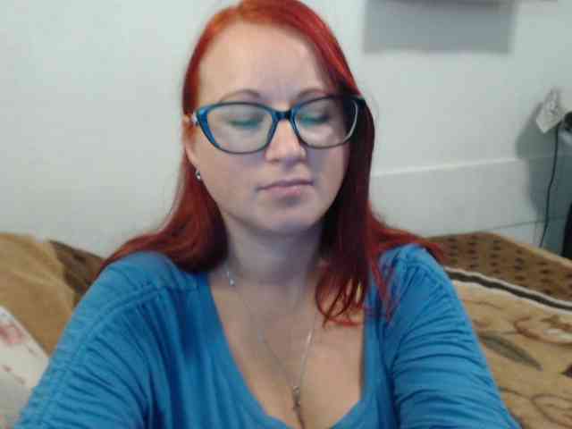Lilia4joy webcam