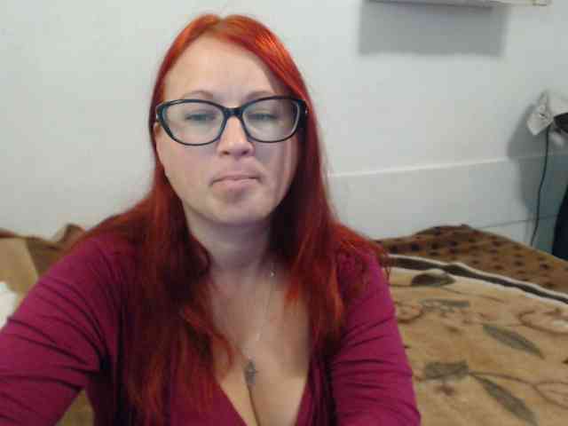 Lilia4joy webcam
