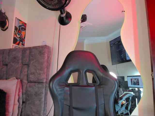 Danielasexya webcam