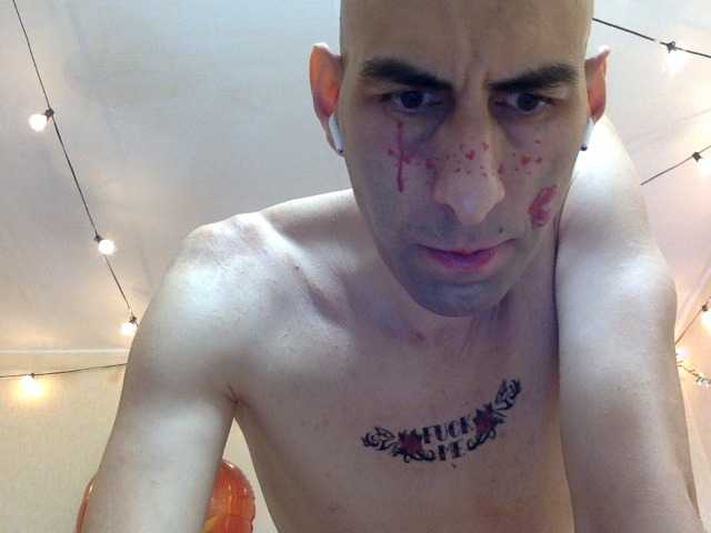 Idź na czacie handsomealfie handsomealfie