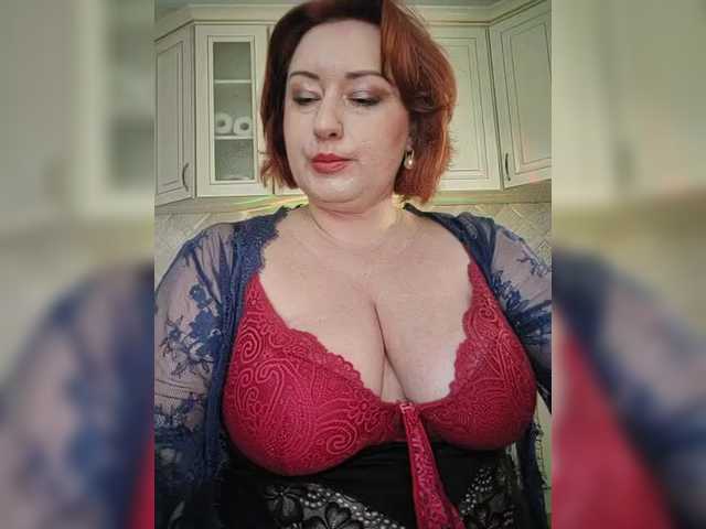 lustful-mom