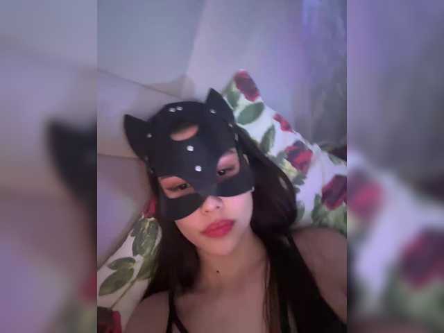 Entrez le videochat erotique avec le
modèle Azia_love_ Azia_love_