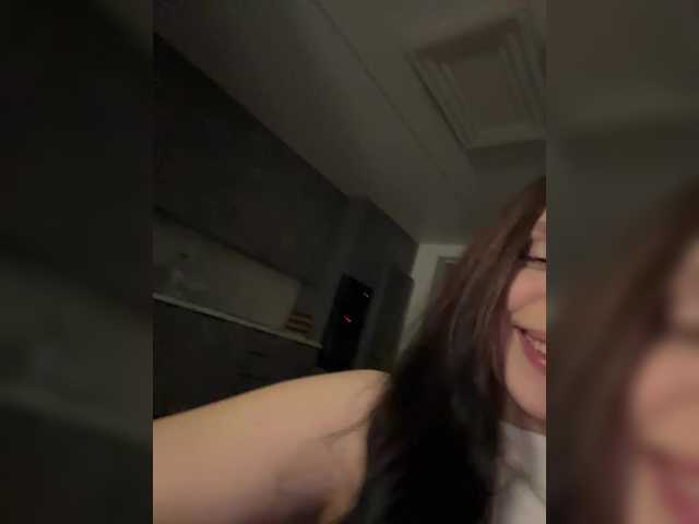 Entra en el chat con el modelo PARTYNEXTNEXT PARTYNEXTNEXT