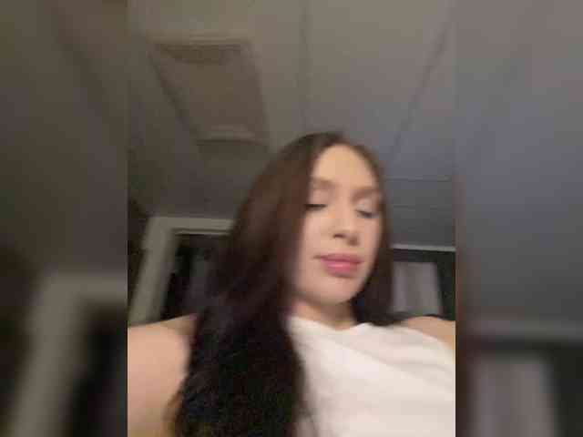 PARTYNEXTNEXT webcam