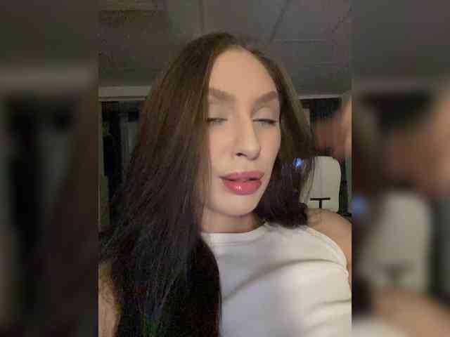 PARTYNEXTNEXT webcam