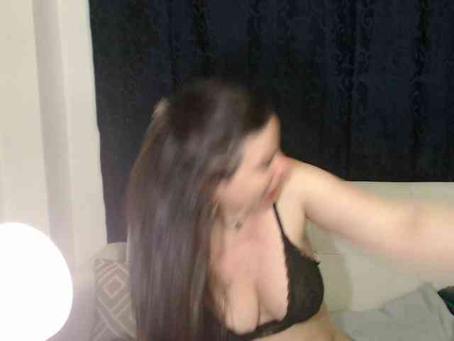 AliceBraga webcam