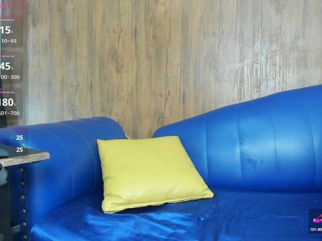 Skinny-Mature webcam