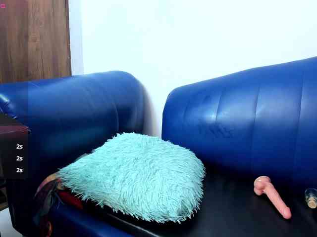 Skinny-Mature webcam