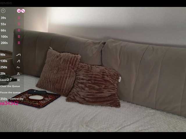 Vai a chattare su INsight INsight