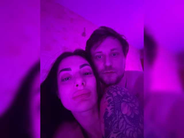 Vai a chattare su Likepara Likepara