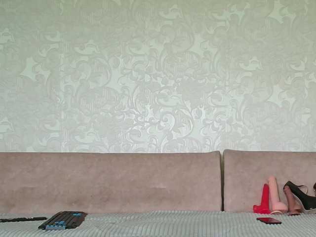 Elenna_ webcam