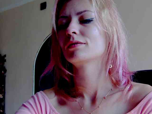 karo131324 webcam