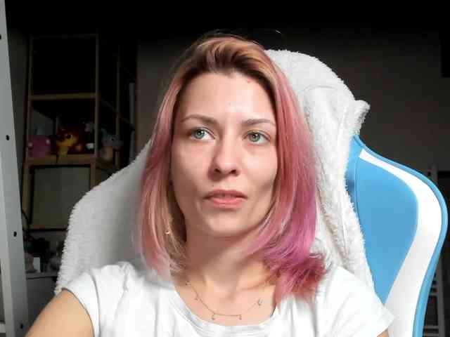 karo131324 webcam