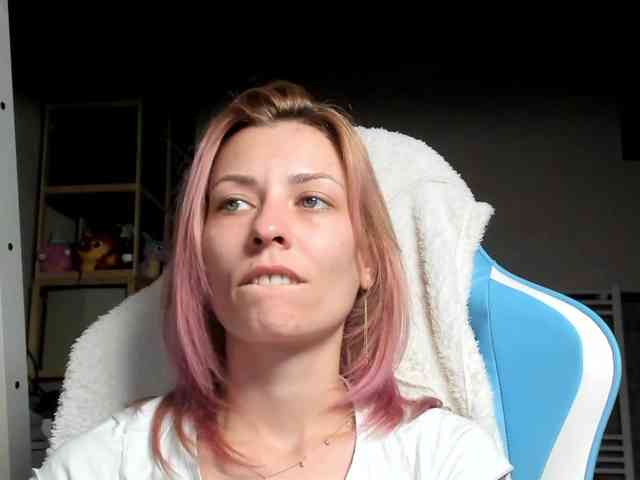 karo131324 webcam