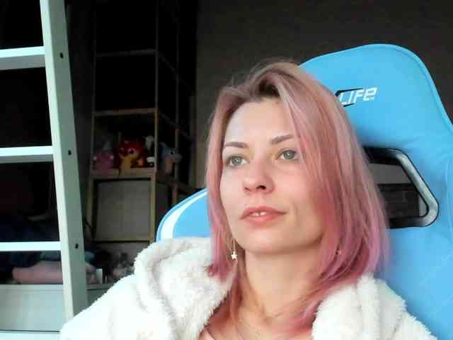 karo131324 webcam
