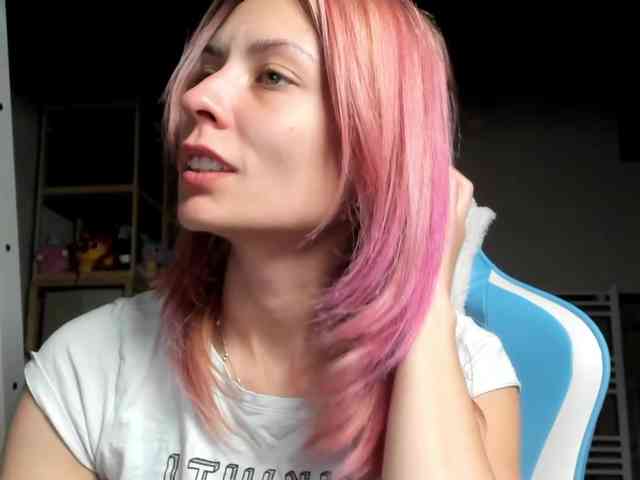 karo131324 webcam
