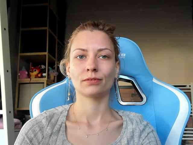karo131324 webcam