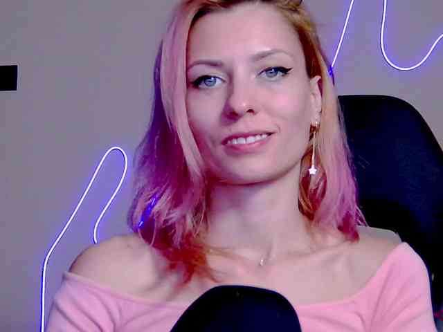 karo131324 webcam