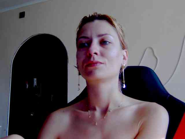 karo131324 webcam