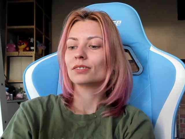 karo131324 webcam