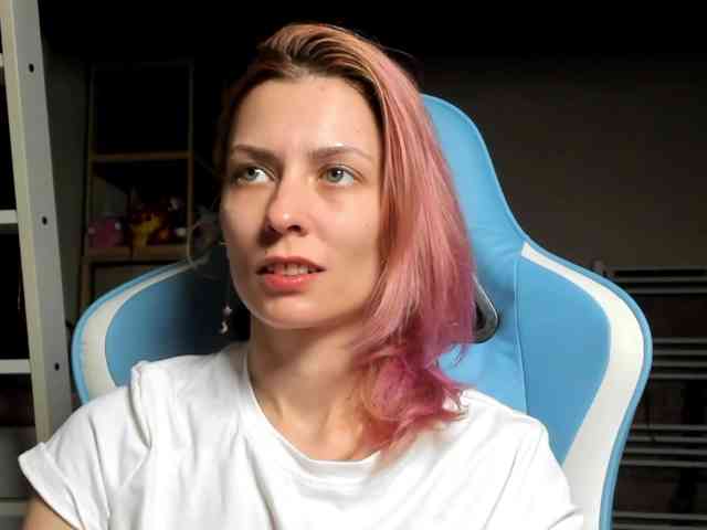 karo131324 webcam