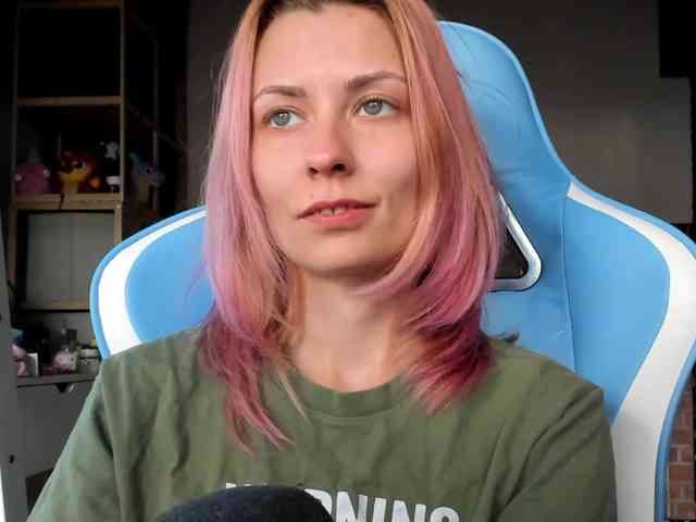 karo131324 webcam