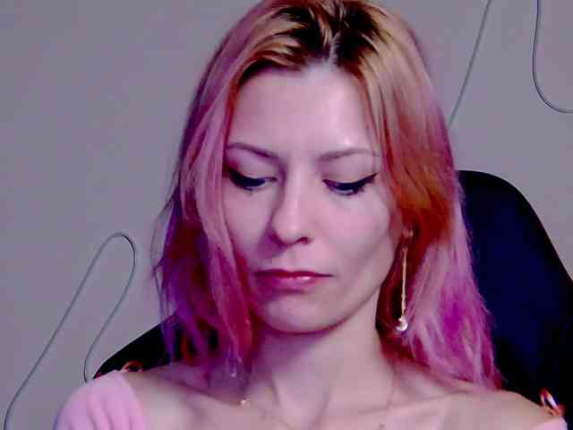 karo131324 webcam