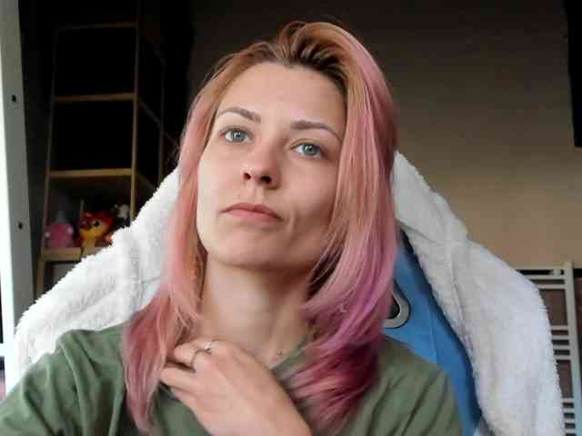karo131324 webcam