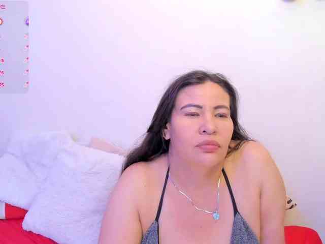 esmeraldamilf webcam